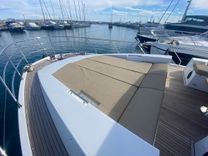10009846 - Azimut Yachts yacht sale