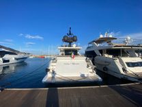 Buy a yacht 10009846 - Azimut Yachts