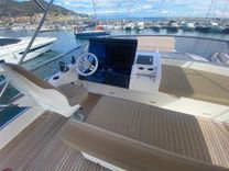 Buy a 10009846 77S at Shestakov Yacht Sales