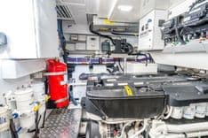 the best price on 63 Indulgence - PEARL YACHTS