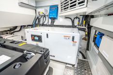 Buy a yacht 63 Indulgence 61