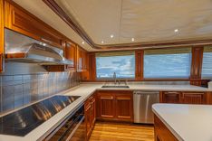 Buy a yacht Cerca Trova - WESTPORT