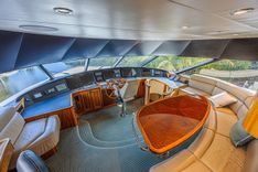 Buy a Cerca Trova 112 at Shestakov Yacht Sales