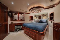 Cerca Trova - WESTPORT yacht sale