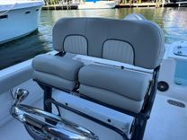 Лучшая цена на LYGPB165I122 2022