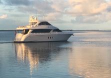 best yacht sales deals SAPPHIRE 72