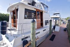 Купить Moonlighter 44 Motor Yacht