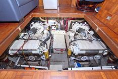 Купить яхту 2 Wild Flings 42 Sundeck в Shestakov Yacht Sales