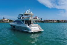 GRATITUDE 64 Flybridge price