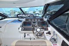 Buy a yacht Sun Daze - SEA RAY