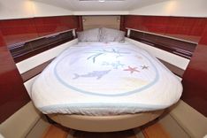 Buy a yacht Sun Daze 45