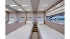 Купить яхту Gravitas - Sunseeker в Shestakov Yacht Sales