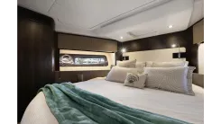 Buy a 2019 Azimut 50 Flybridge 50 at Shestakov Yacht Sales