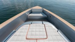 Live A Little 43 yacht sale