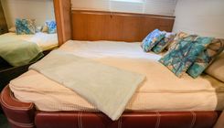 SANGRIA - Astondoa yacht sale