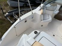 Buy a yacht 24' Sea Ray 2008 240 Sundancer - SEA RAY
