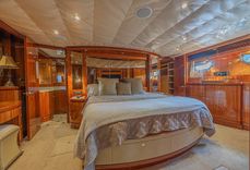 Купить яхту Margarita 74 Motoryacht в Shestakov Yacht Sales