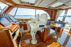 Купить яхту CONCERTO IN SEA (name reserved) Talaria 48 в Shestakov Yacht Sales