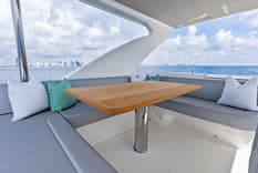 52 FLY - Absolute Yachts yacht sale