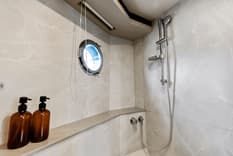 52 FLY 2026 yacht sale