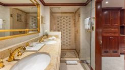 RELENTLESS 145 yacht sale