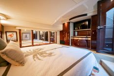 Продажа яхты Love & Luck II 2007