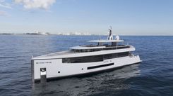 Buy a yacht GRAYCLIFFS 2016