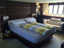 the best price on LAGUNA I 2009