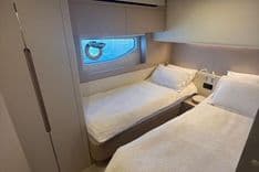 the best price on Azimut Fly 68 2022