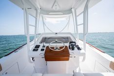 Купить яхту EFFORTLESS 2018 в Shestakov Yacht Sales