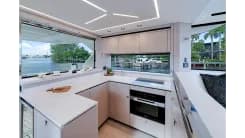 Лучшая цена на MANHATTAN 55 - Sunseeker