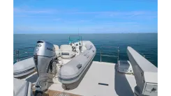 Buy a yacht Think B.I.G - WESTPORT