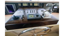 Think B.I.G - WESTPORT yacht sale