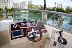 best yacht sales deals WELCOME TO THE JUNGLE - SEA RAY