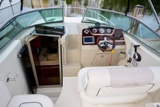 the best price on WELCOME TO THE JUNGLE - SEA RAY