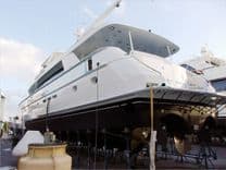 100' Hatteras 2001 Custom Yacht