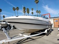 Buy a 24' Maxum 2003 2400 SR 24 at Shestakov Yacht Sales