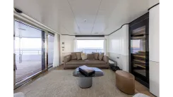 BEE EXPLORER - CUSTOM yacht sale