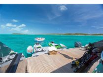 the best price on UNBRIDLED - WESTPORT - CRESCENT