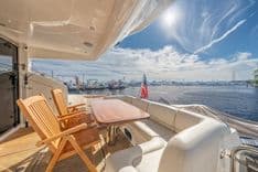 the best price on AQUAVITA 2012