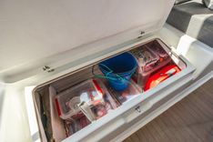 the best price on Migaloo II Astréa 42 Maestro