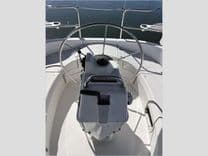 34' Hunter 2000 340 34 yacht sale