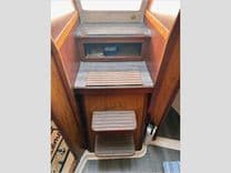 34' Hunter 2000 340 34 yacht sale