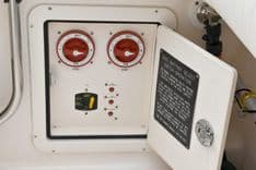 the best price on Lindsay Caroline 27