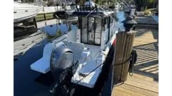 best yacht sales deals 2022 Jeanneau NC 795 Sport