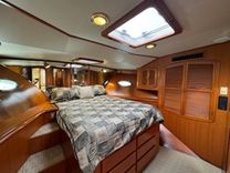 Купить яхту 1999 Mikelson 50 Sportfisher 1999 в Shestakov Yacht Sales