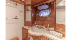 best yacht sales deals Active Octo