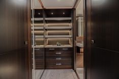 Buy a yacht HIDEOUT - Sunseeker