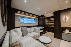 Buy a yacht HIDEOUT 2025