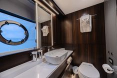 Buy a HIDEOUT - Sunseeker at Shestakov Yacht Sales